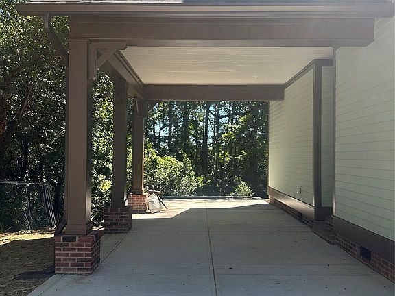 3rd image of 113 Todd Dr NW