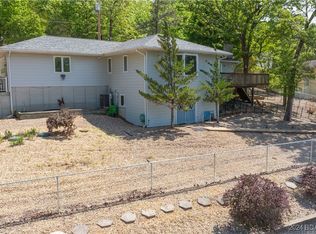 2162 Big Island Dr, Roach, MO 65787