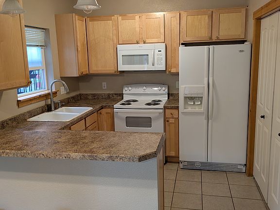 3rd image of 2904 Tina Ave APT 203