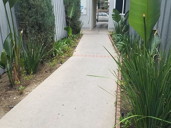 3rd image of 7961 Willis Ave APT 08