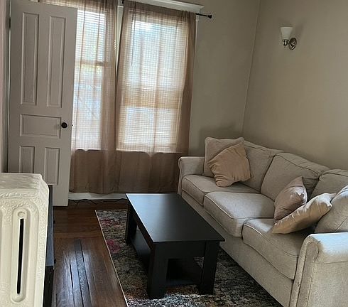 2nd image of 188 Cleveland Ave APT 1