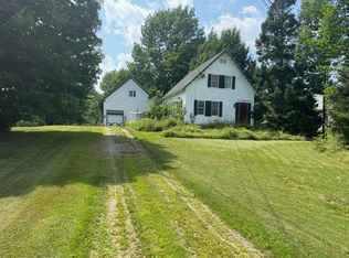 4 Main St, Saint Albans, ME 04971