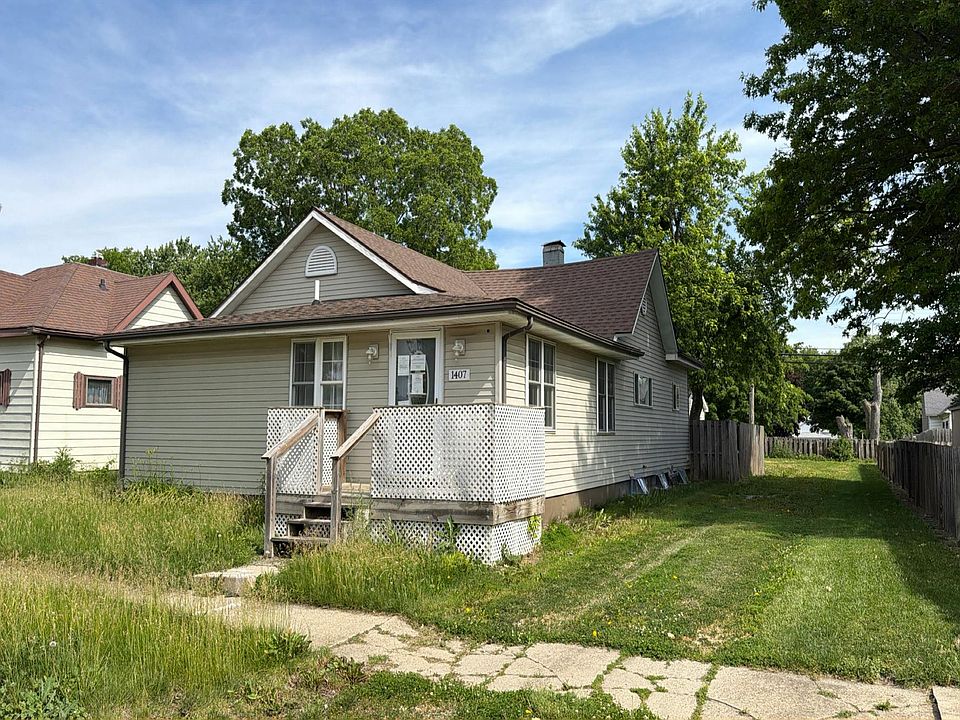 1st image of 1407 E Main St