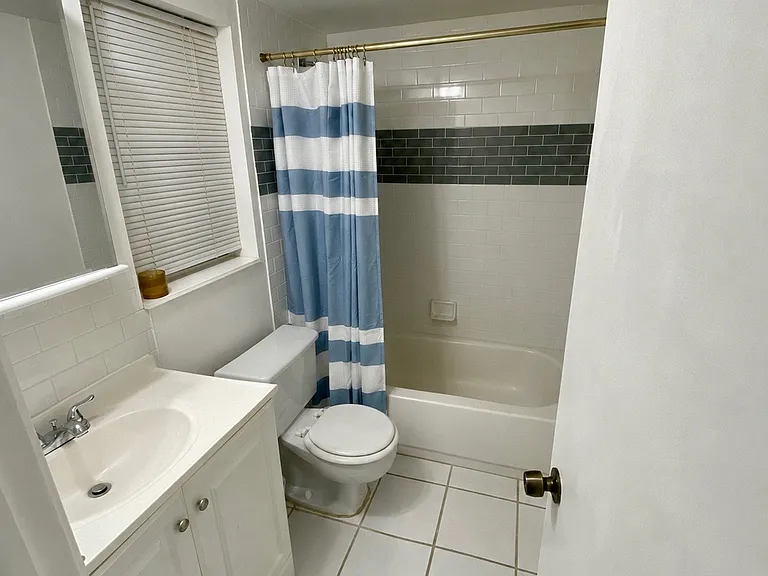 7757 SW 86th St #C-212 — Photo 12