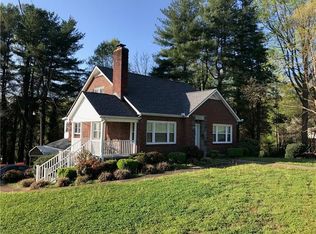 105 3rd Ave SW, Catawba, NC 28609