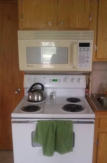 164B Golden Meadow Dr — Photo 2