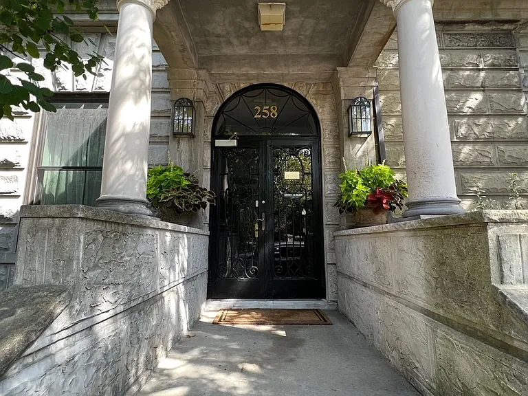 258 Barrow St #4C — Photo 18