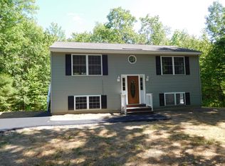 7 Pemberly Dr, Windham, ME 04062