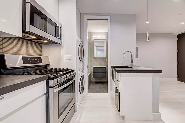 Rented by REAL New York | media 6