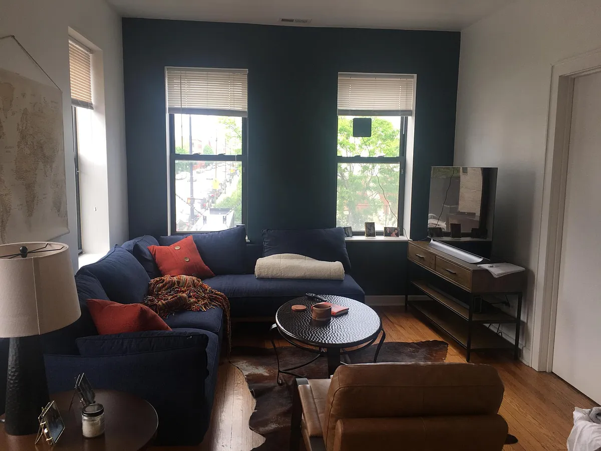 Building Photo - 1373 W Chicago Ave #2B