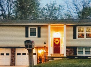 4444 E Birch Dr, Newburgh, IN 47630