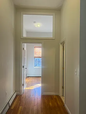 Rented by Standard Living Realty Inc | media 9