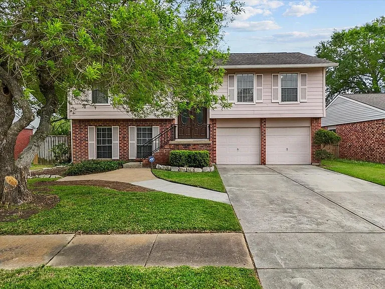 430 W Redway Ln — Photo 38