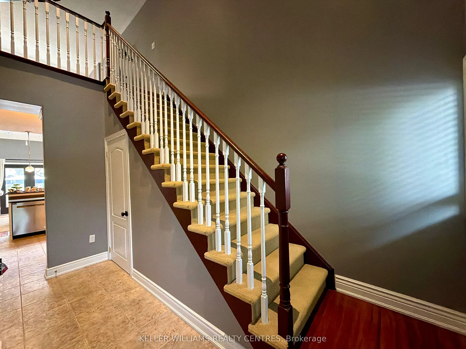 2 bed, $2,575 — Photo 4