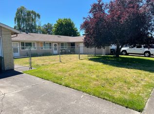 1856 Del Rio Ave SE APT B, Albany, OR 97322