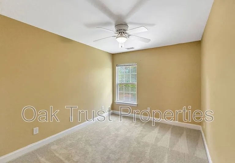 126 Tuscany Ct — Photo 22