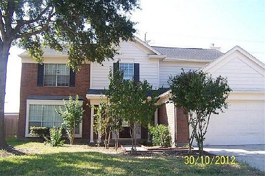 1st image of 13943 Fair Park Dr