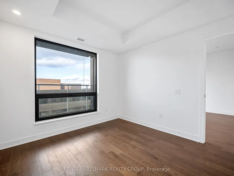 340 Queen St #1403 — Photo 17