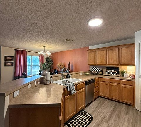 5th image of 3214 111th St #A