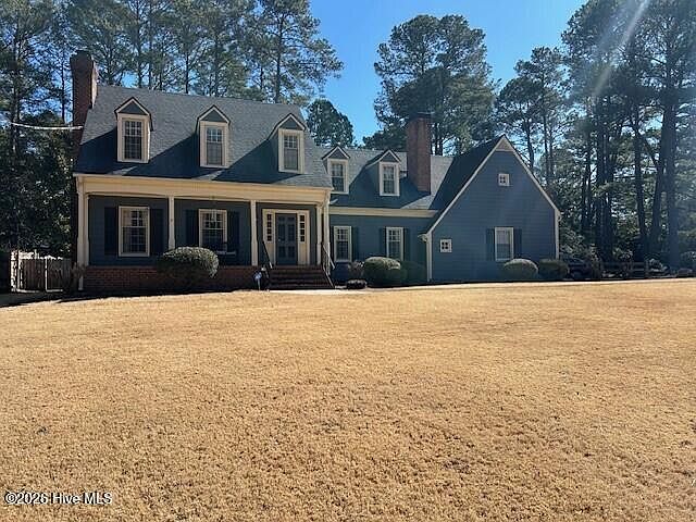 1st image of 1110 Lakeside Drive NW