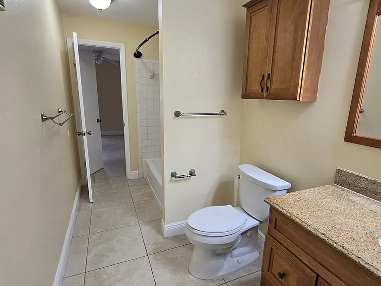 8775 NW 39th St #8775 — Photo 8