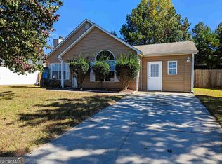 5894 Eagles Crossing Ln, Riverdale, GA 30274
