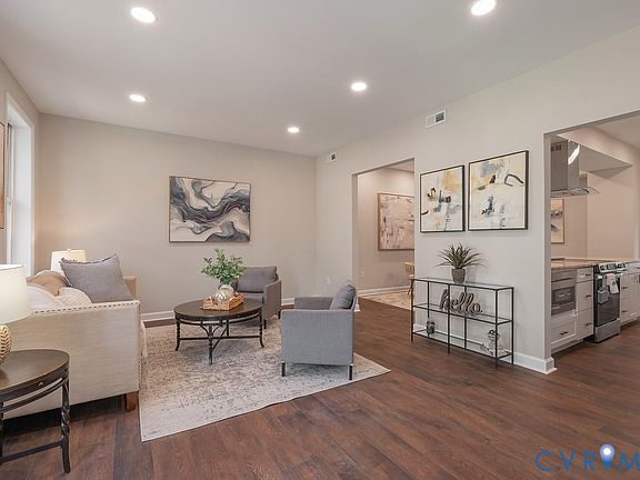 3rd image of 3303 Rosewood Ave