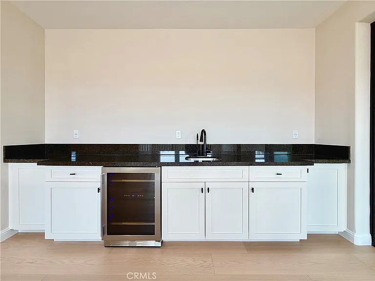 98 Pinnacle Dr — Photo 35