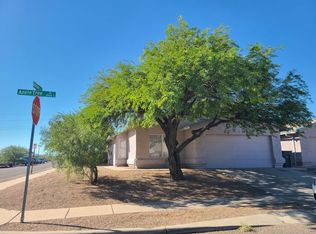 8896 E Apple Tree Dr, Tucson, AZ 85730