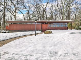 22 Turner Rd, Pearl River, NY 10965