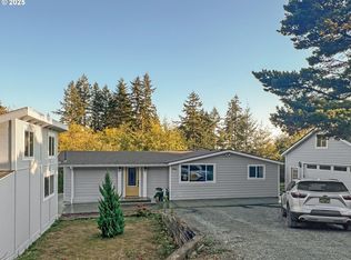 97040 Henderson Rd, Brookings, OR 97415