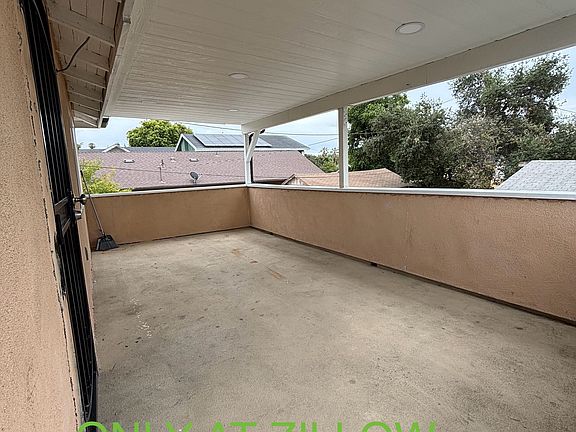 5th image of 612 E Alvarado St