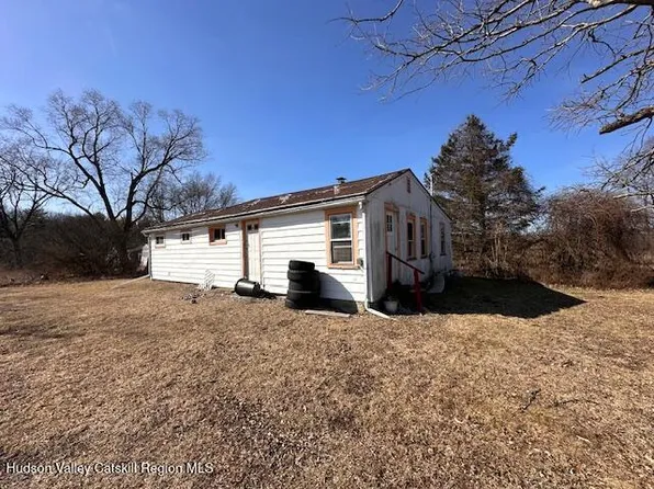422 Co Rd 26a, Stuyvesant, NY 12173
