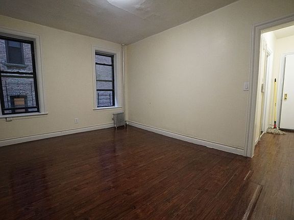 5th image of 3034 Kingsbridge Ave APT 2ES
