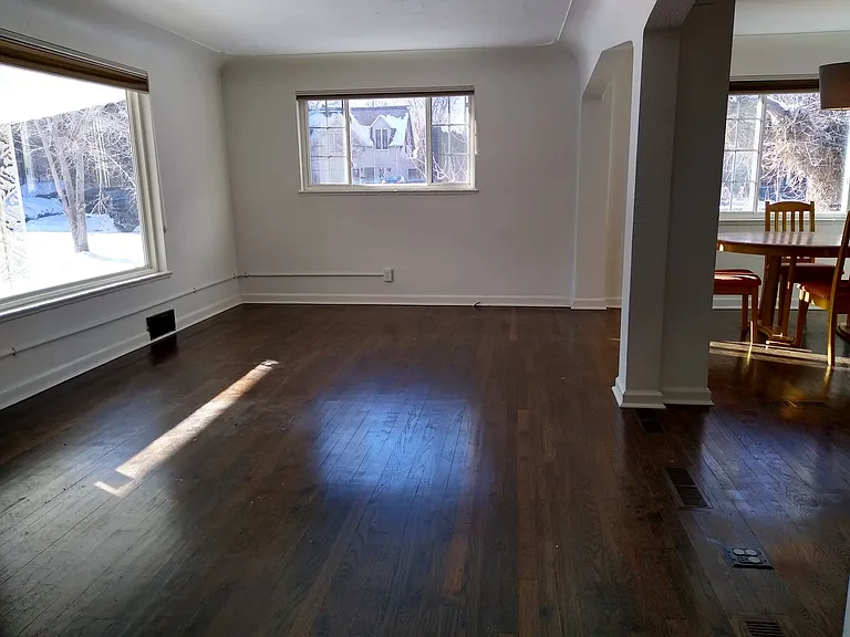 2128 Hooker St — Photo 11