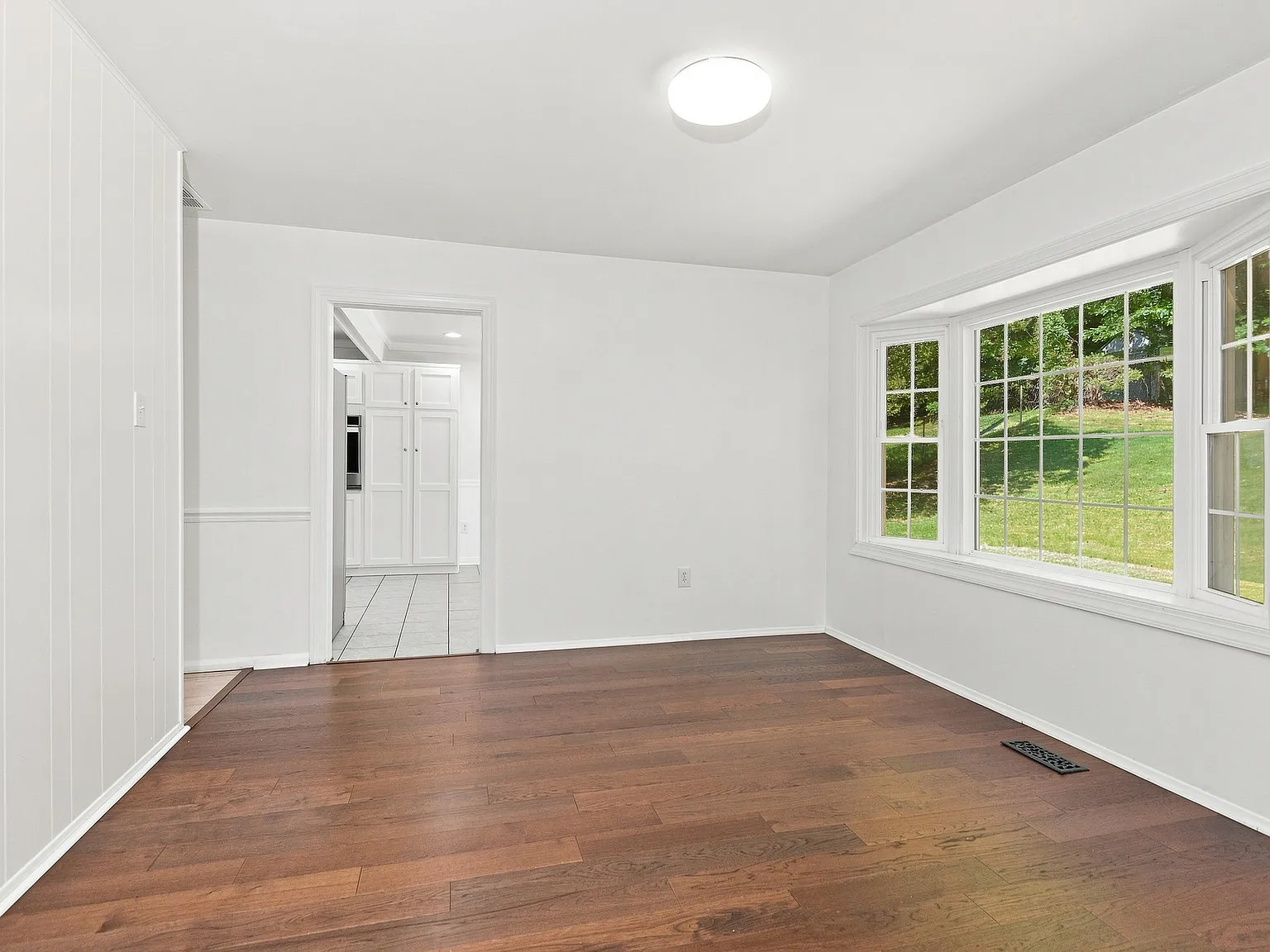 12823 Holiday Lane - 1 — Photo 1