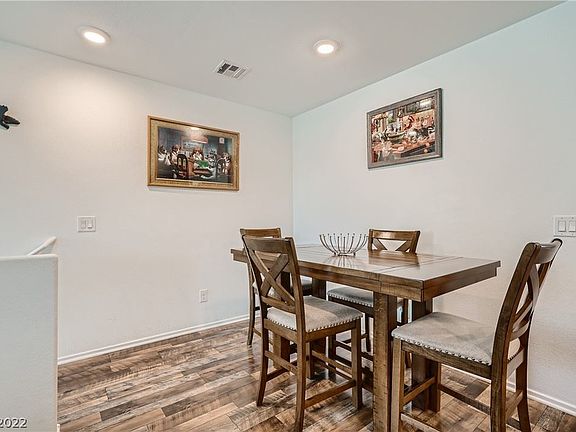 4th image of 4583 Pencester St