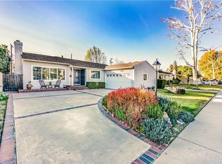 7039 Lasaine Ave, Van Nuys, CA 91406