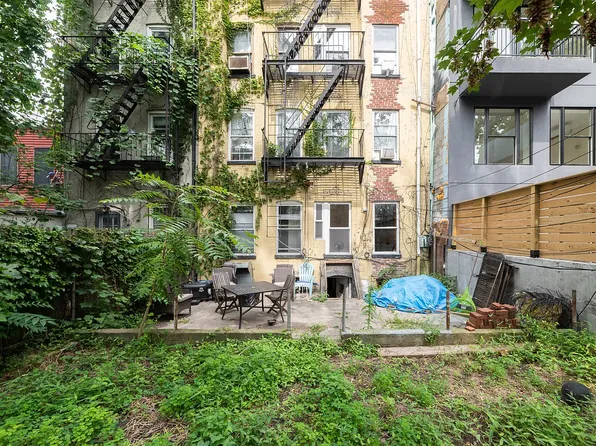 326 21st Street image 10 of 12