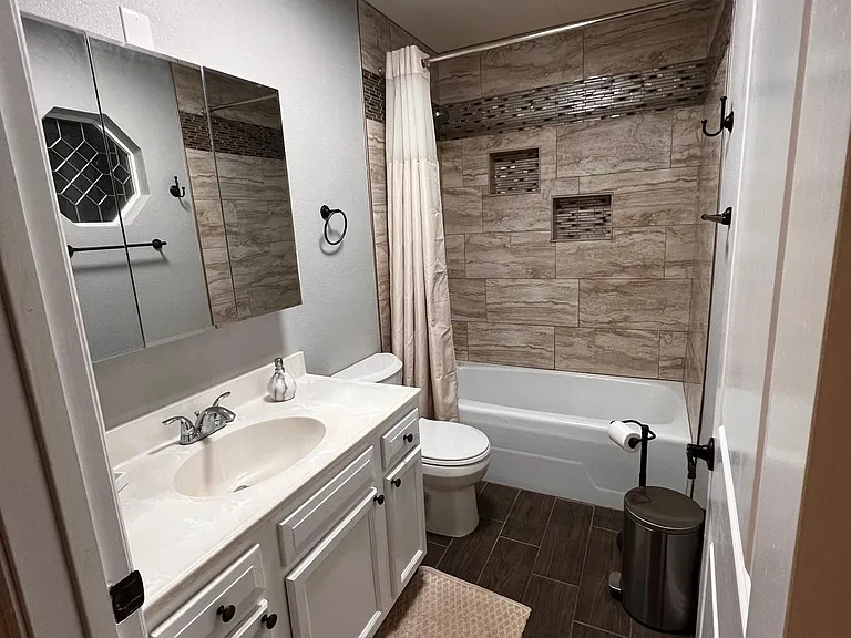 Master Bath.