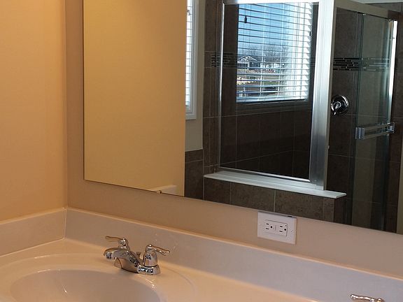 4th image of 3899 Snowcreek Dr #200