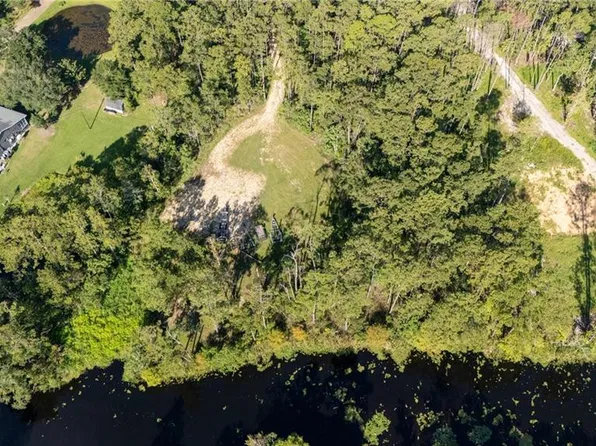 59274 Cypress Bayou Ln, Lacombe, LA 70445