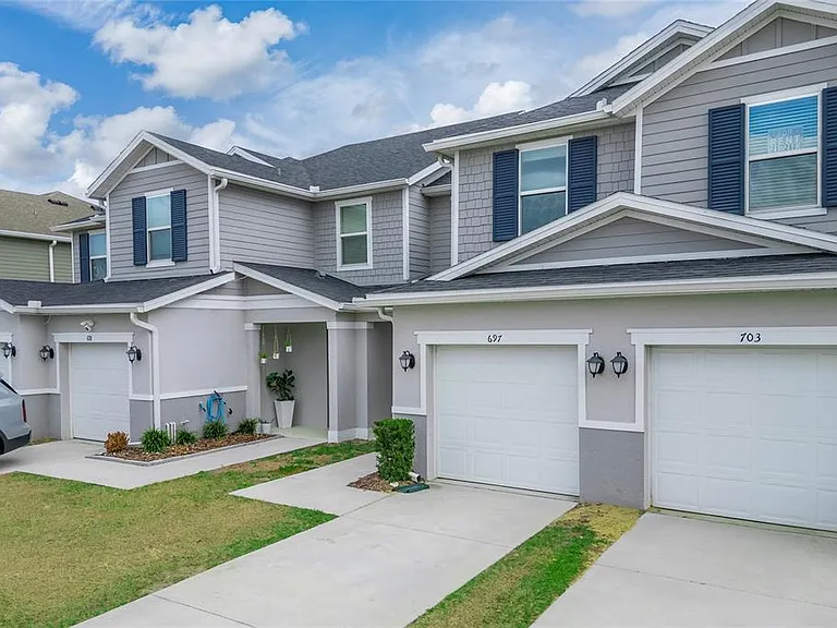 697 Stoney Point Cir — Photo 21