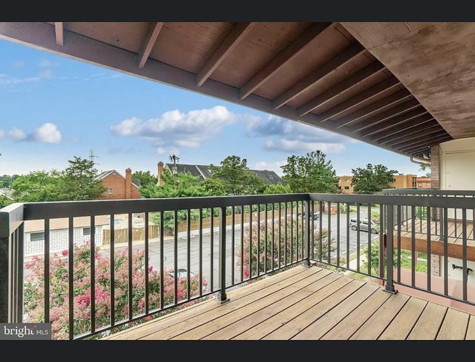 1st image of 202 Park Terrace Ct SE APT 22