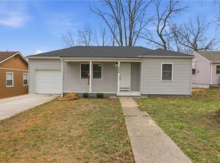1224 NE 43rd Ter, Kansas City, MO 64116
