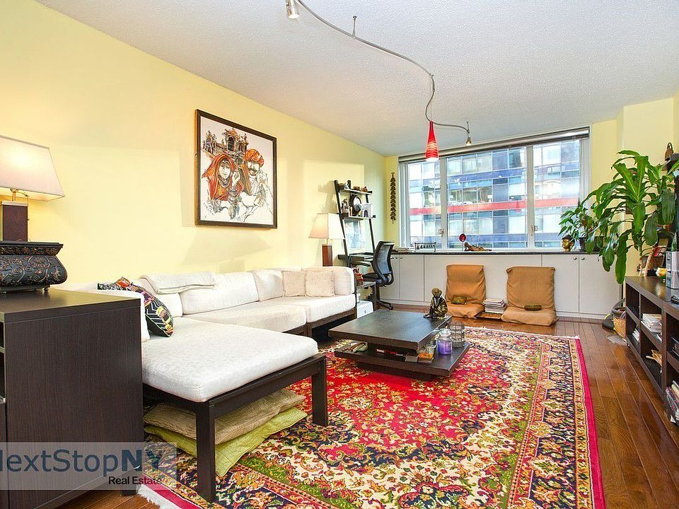 1st image of 245 E 54th St APT 22R