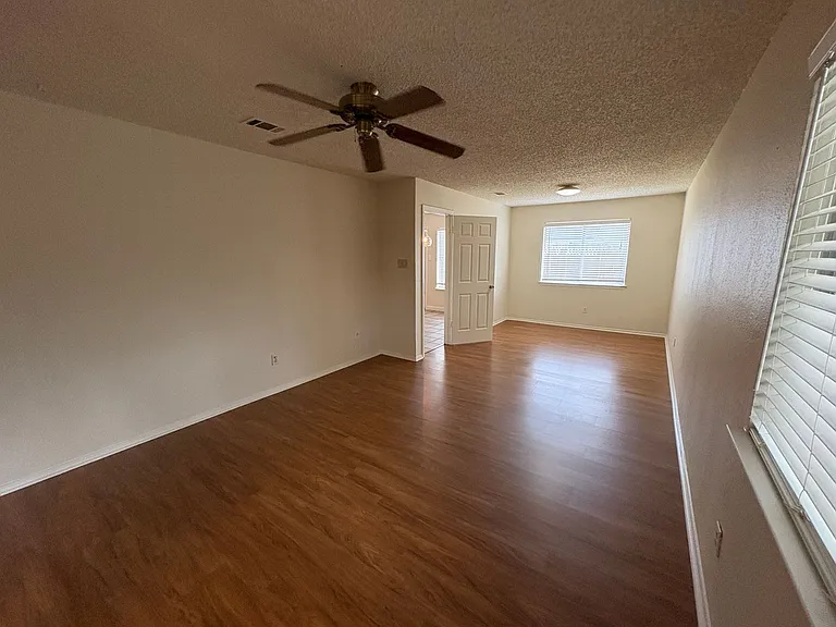 3800 Tattershall Ln — Photo 12