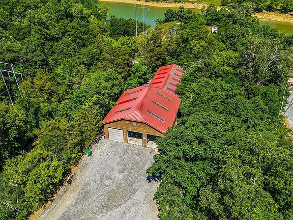5th image of 430 Sugar Cove Way