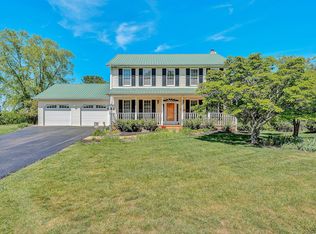 291 McIntosh Rd, Roanoke, VA 24019