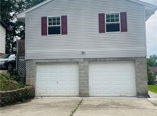 5102 Emmanuel Dr, Cross Lanes, WV 25313